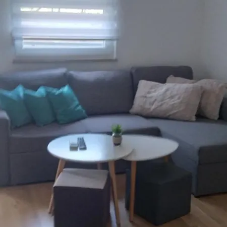 Apartman Anita 아파트 *